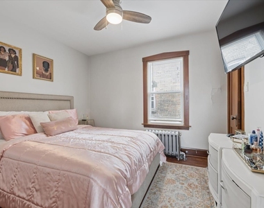 1341 Ridgeland Avenue - Photo Thumbnail 8