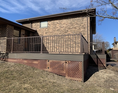 7609 Hayenga Lane - Photo Thumbnail 32