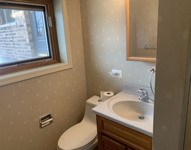 7609 Hayenga Lane - Photo Thumbnail 27