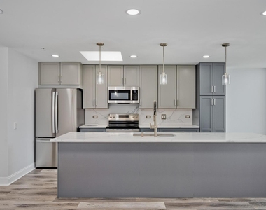1800 Dewes Street - Photo Thumbnail 8