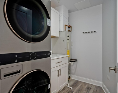 1800 Dewes Street - Photo Thumbnail 21