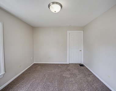371 Cedar Street - Photo Thumbnail 15