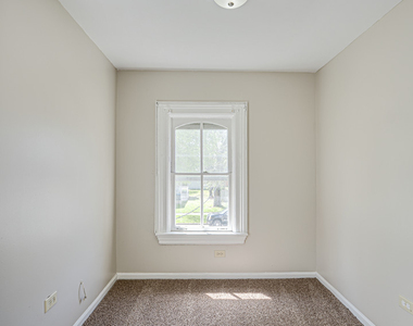 371 Cedar Street - Photo Thumbnail 12