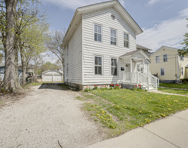 371 Cedar Street - Photo Thumbnail 3