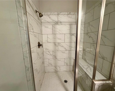 324 Overture Court Se - Photo Thumbnail 12