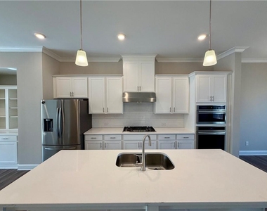 324 Overture Court Se - Photo Thumbnail 1