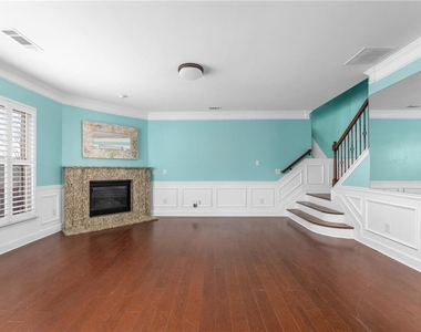 2331 Northmont Parkway - Photo Thumbnail 14