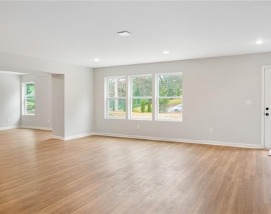 2295 Brandon Court - Photo Thumbnail 27