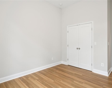 2295 Brandon Court - Photo Thumbnail 14