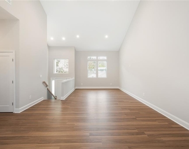 2295 Brandon Court - Photo Thumbnail 4