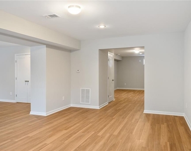 2295 Brandon Court - Photo Thumbnail 30