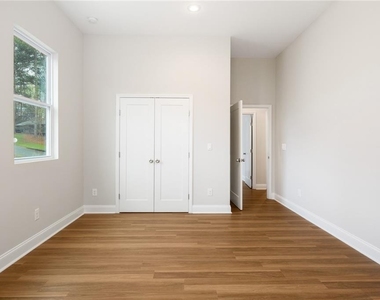 2295 Brandon Court - Photo Thumbnail 19