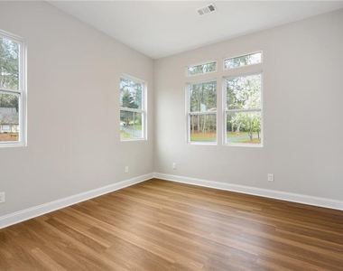 2295 Brandon Court - Photo Thumbnail 16