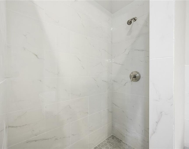 2295 Brandon Court - Photo Thumbnail 23