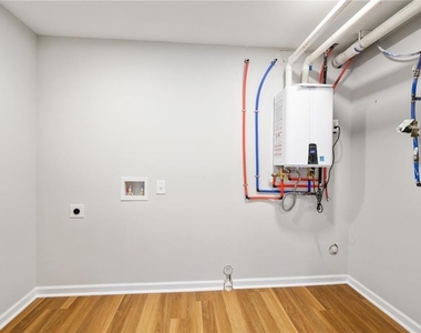 2295 Brandon Court - Photo Thumbnail 33