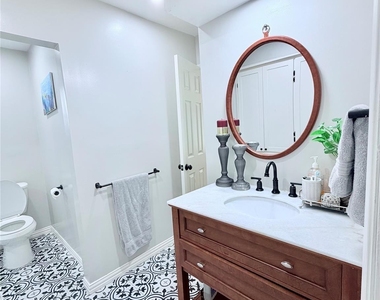 7146 Bayou Forest Drive - Photo Thumbnail 18