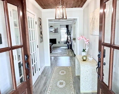 7146 Bayou Forest Drive - Photo Thumbnail 3