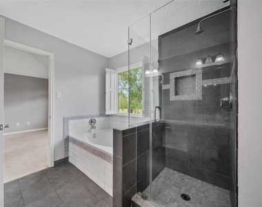 16731 Creek Trail - Photo Thumbnail 23