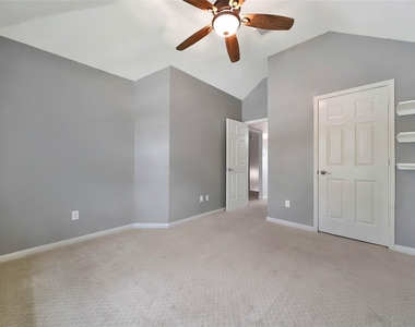 16731 Creek Trail - Photo Thumbnail 33
