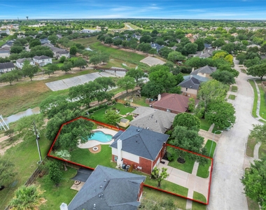 16731 Creek Trail - Photo Thumbnail 45
