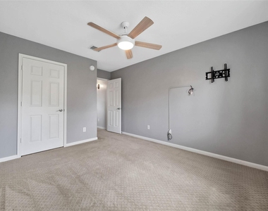 16731 Creek Trail - Photo Thumbnail 34