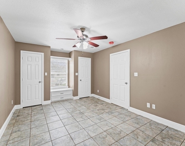 5646 Belmark Street - Photo Thumbnail 8