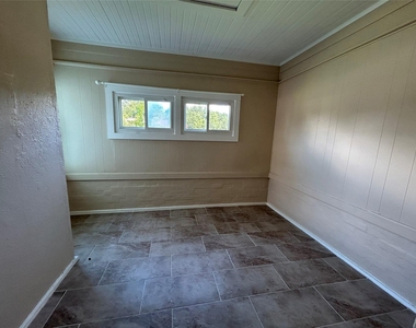8069 Juliabora Street - Photo Thumbnail 8