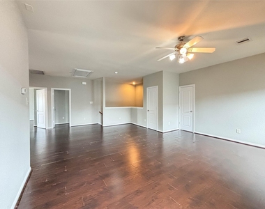1323 Maple Ace Drive - Photo Thumbnail 20