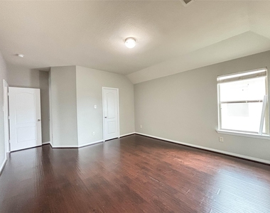 1323 Maple Ace Drive - Photo Thumbnail 30