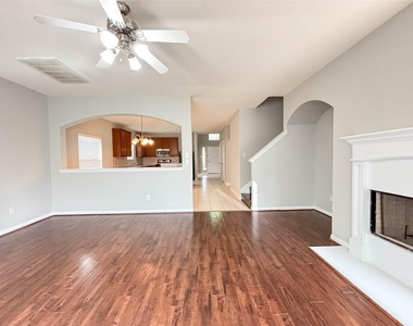 1323 Maple Ace Drive - Photo Thumbnail 11