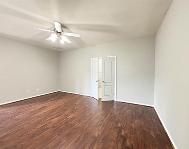 1323 Maple Ace Drive - Photo Thumbnail 34