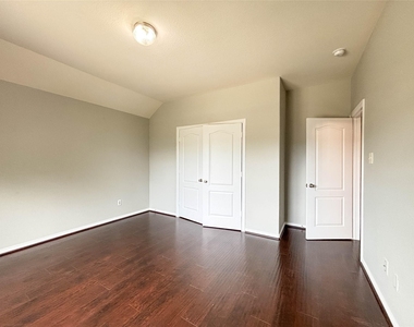 1323 Maple Ace Drive - Photo Thumbnail 27