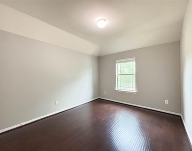 1323 Maple Ace Drive - Photo Thumbnail 21