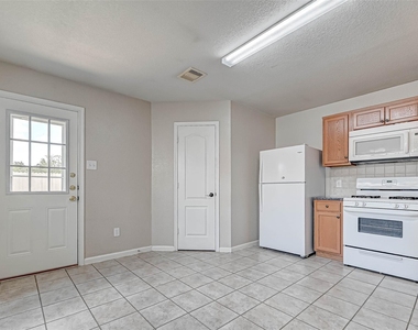 22138 Orchard Dale Drive - Photo Thumbnail 7