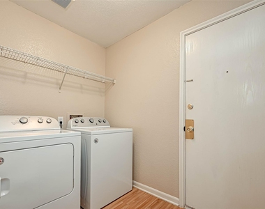 22138 Orchard Dale Drive - Photo Thumbnail 10