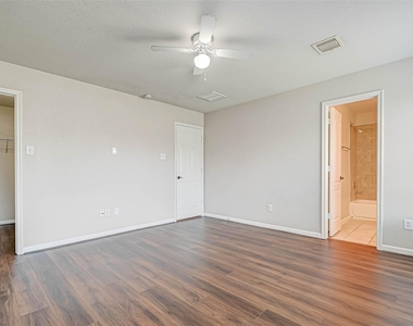 22138 Orchard Dale Drive - Photo Thumbnail 15