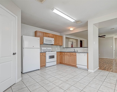 22138 Orchard Dale Drive - Photo Thumbnail 8