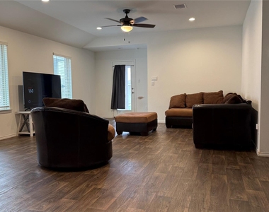 5114 Moonlit Garden Lane - Photo Thumbnail 4