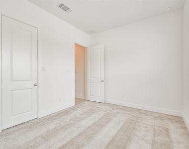 7216 Stillmeadow Grove Drive - Photo Thumbnail 32