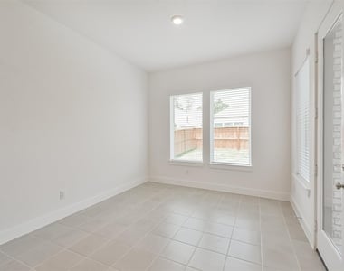 7216 Stillmeadow Grove Drive - Photo Thumbnail 14