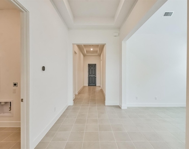 7216 Stillmeadow Grove Drive - Photo Thumbnail 4
