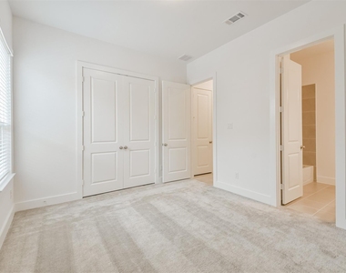7216 Stillmeadow Grove Drive - Photo Thumbnail 28