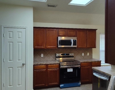 6327 Bonnie Chase Lane - Photo Thumbnail 11