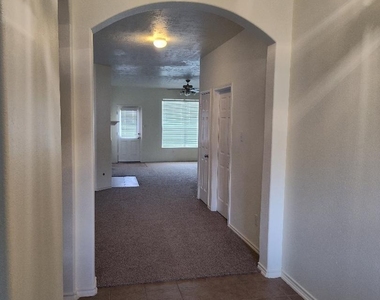 6327 Bonnie Chase Lane - Photo Thumbnail 9