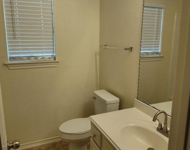 6327 Bonnie Chase Lane - Photo Thumbnail 16