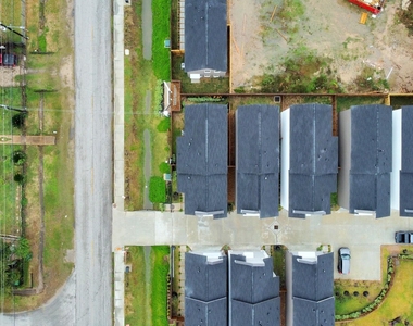 7504 Carver Road - Photo Thumbnail 44