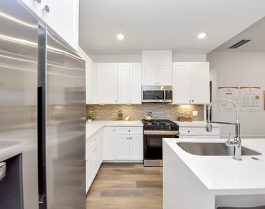 7504 Carver Road - Photo Thumbnail 15