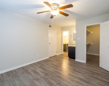 2750 Holly Hall Street - Photo Thumbnail 10