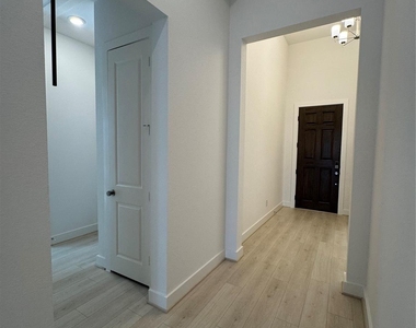 7259 Stillmeadow Grove Drive - Photo Thumbnail 25
