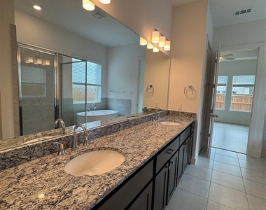 7259 Stillmeadow Grove Drive - Photo Thumbnail 42